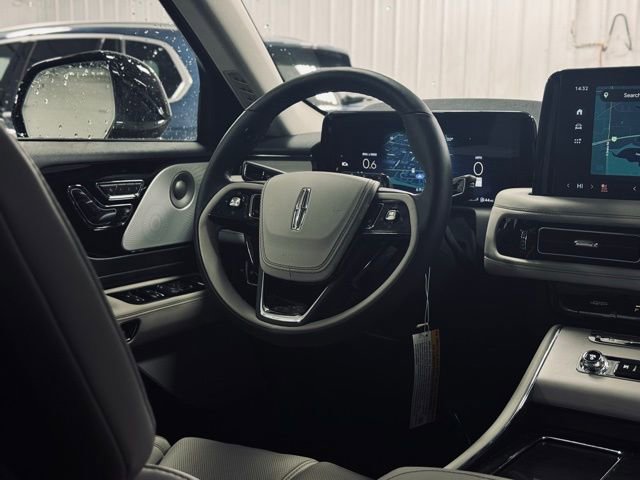 New 2026 Lincoln Aviator Reserve image 27