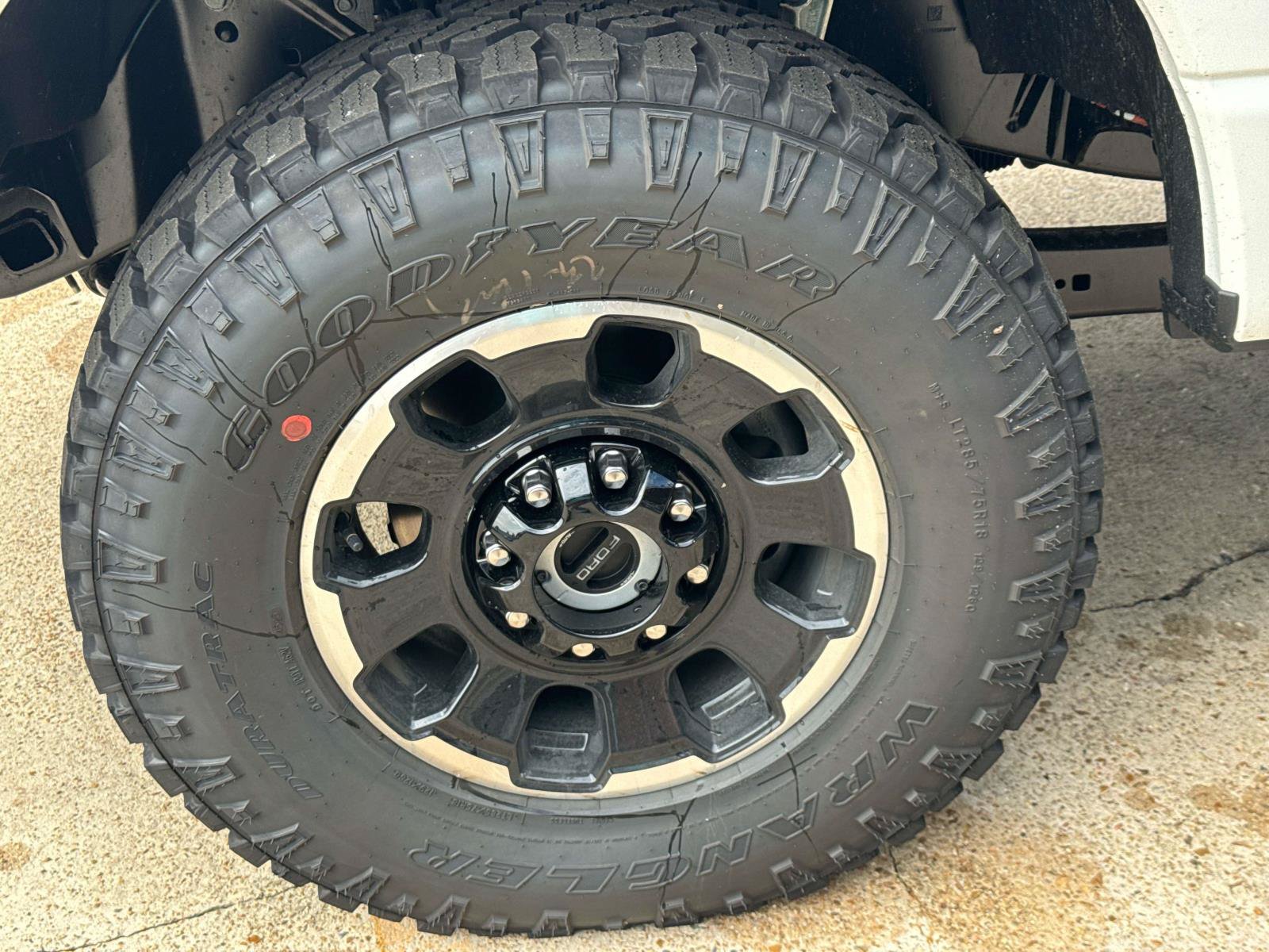 New 2026 Ford F250 Lariat w/ Tremor Off-Road Package AWD/4WD image 3