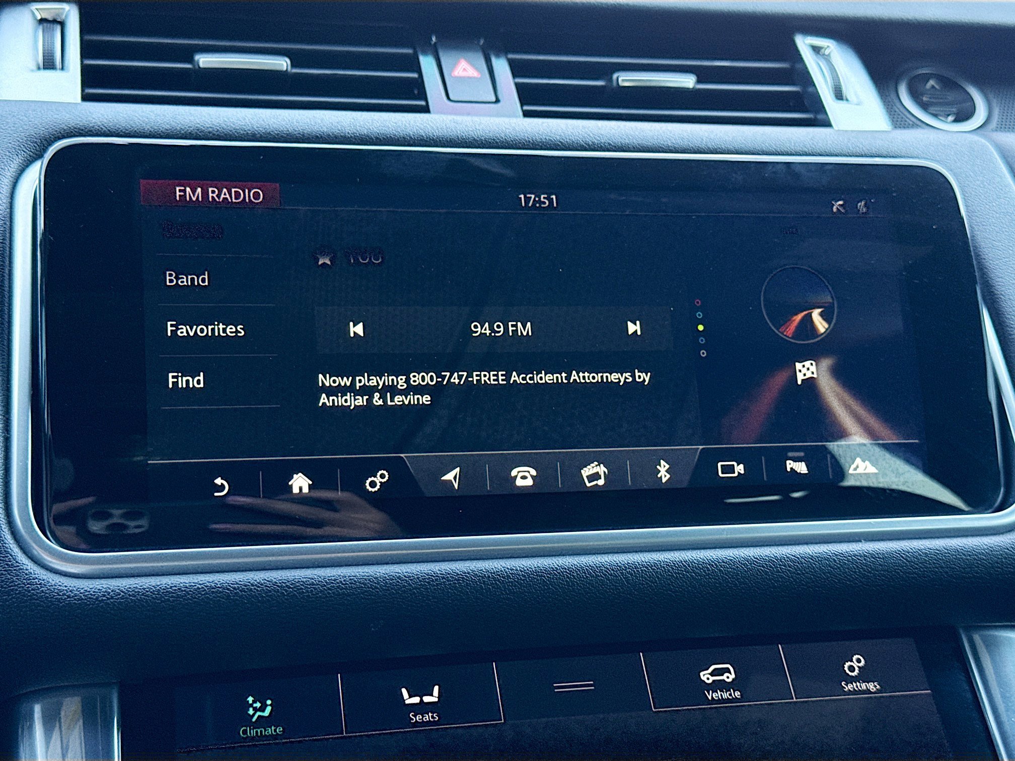 Used 2019 Land Rover Range Rover Sport HSE image 31