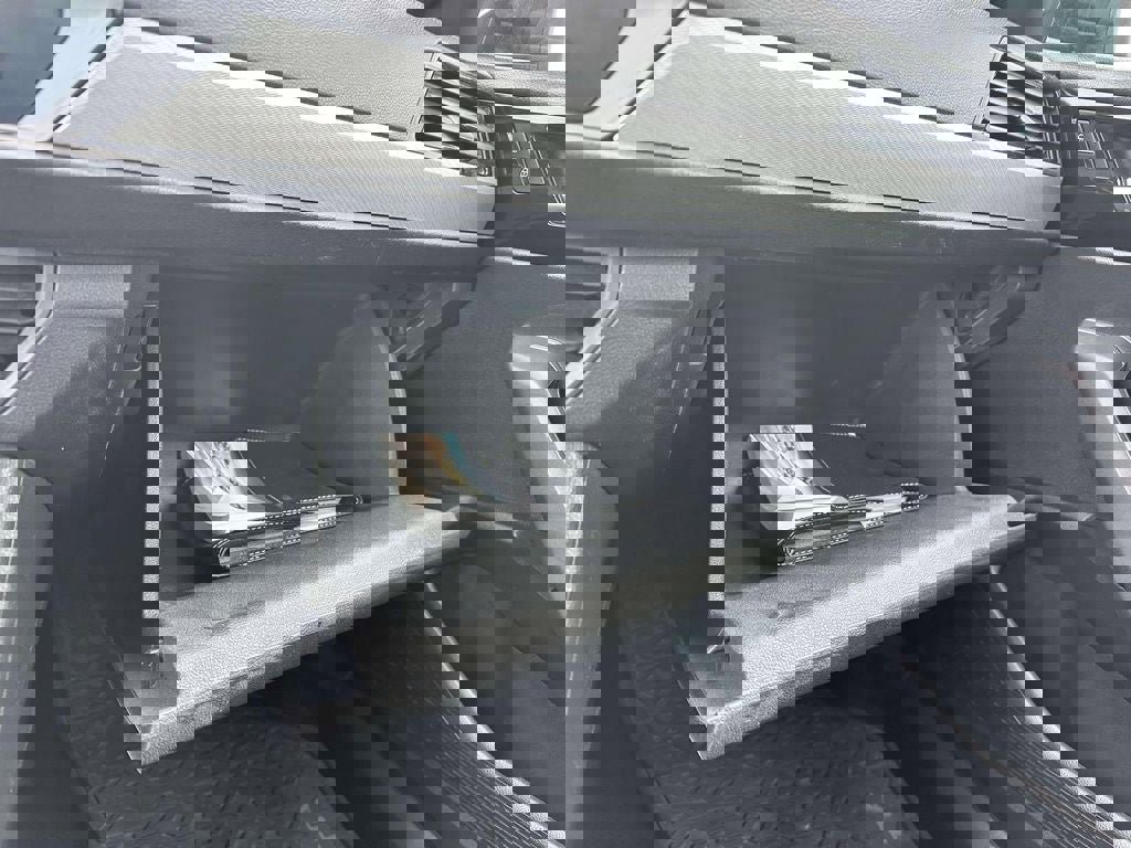 Used 2019 Volkswagen Jetta R-Line image 34