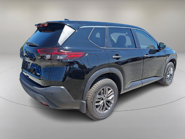 Used 2021 Nissan Rogue S AWD/4WD image 11