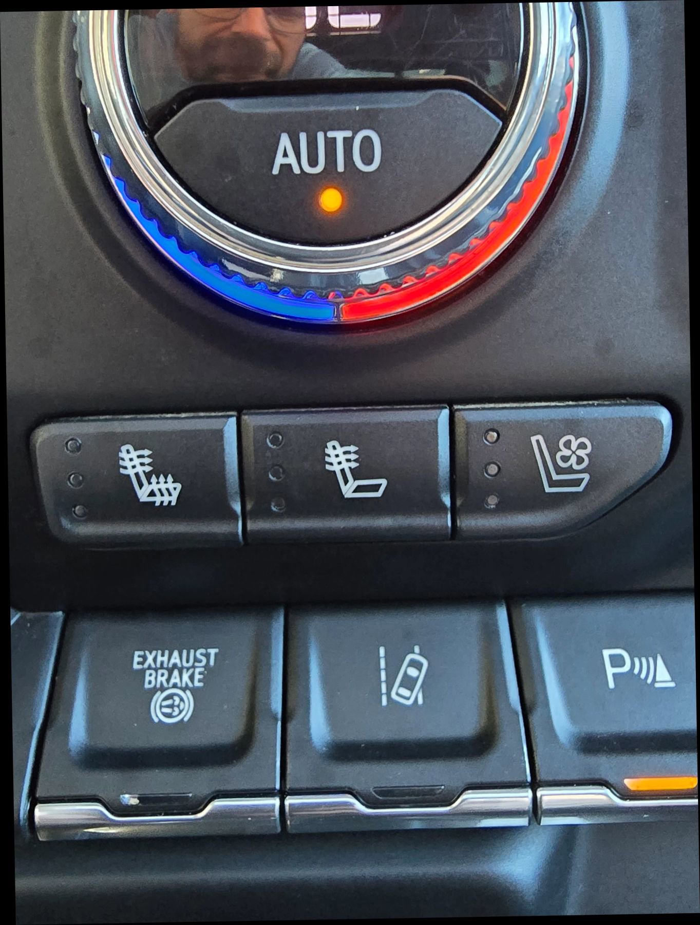 Used 2023 GMC Sierra 2500 Denali w/ Denali Ultimate Package image 32