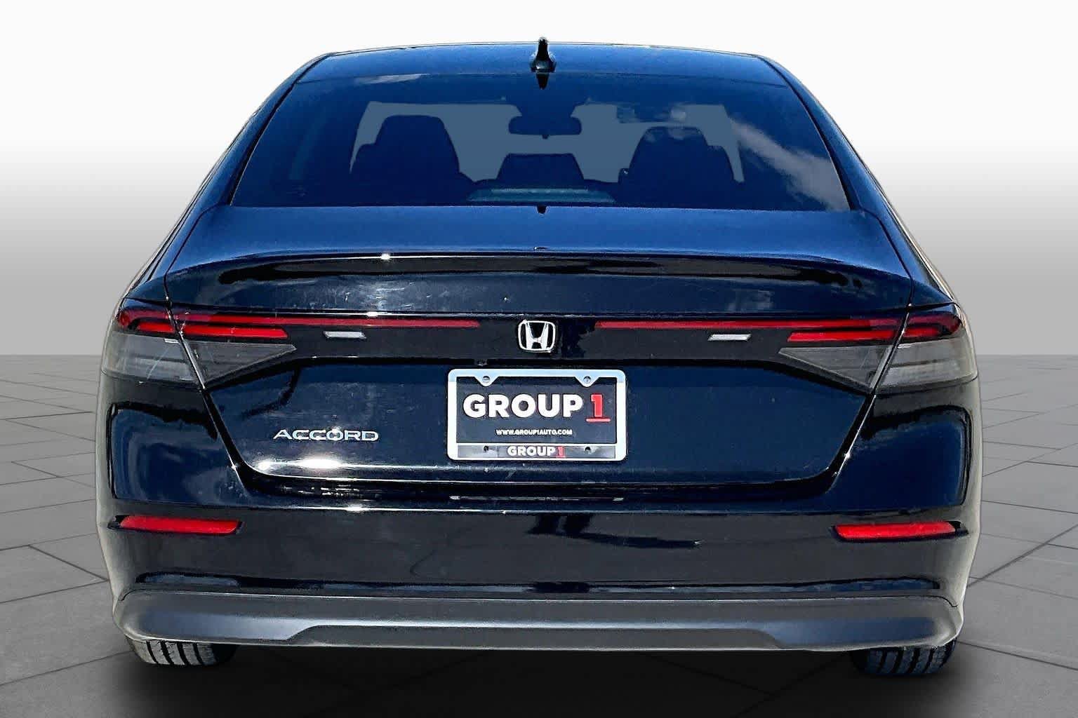Used 2023 Honda Accord EX image 5