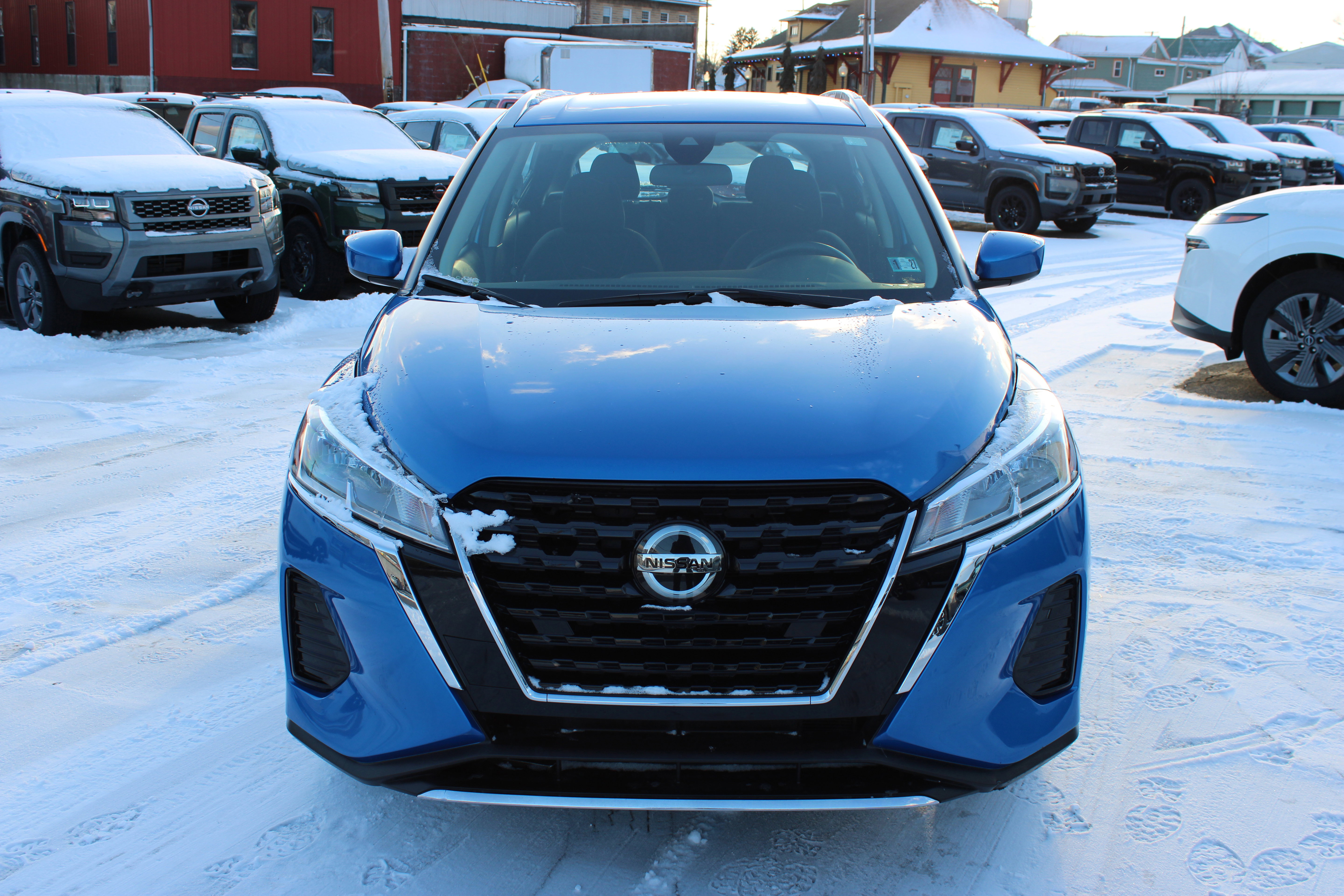 Certified 2021 Nissan Kicks SV image 10