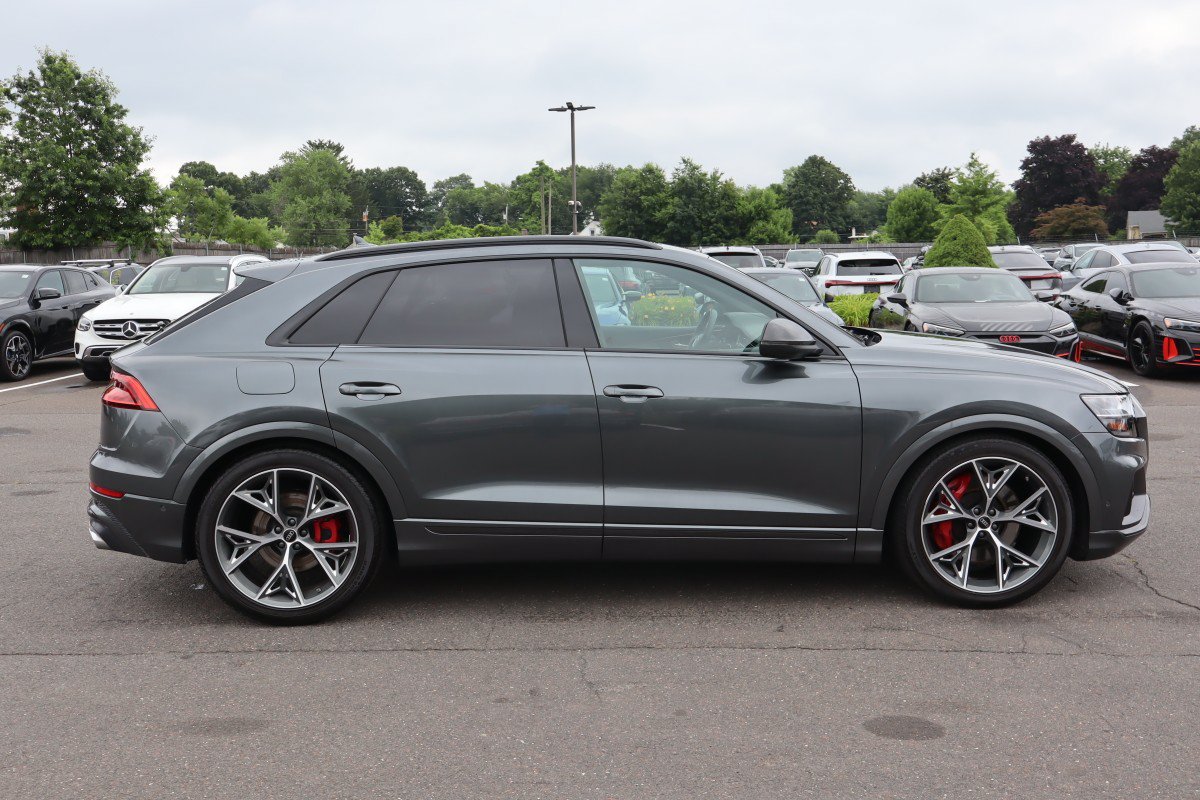 Used 2023 Audi SQ8 Prestige w/ Prestige Package AWD/4WD image 4