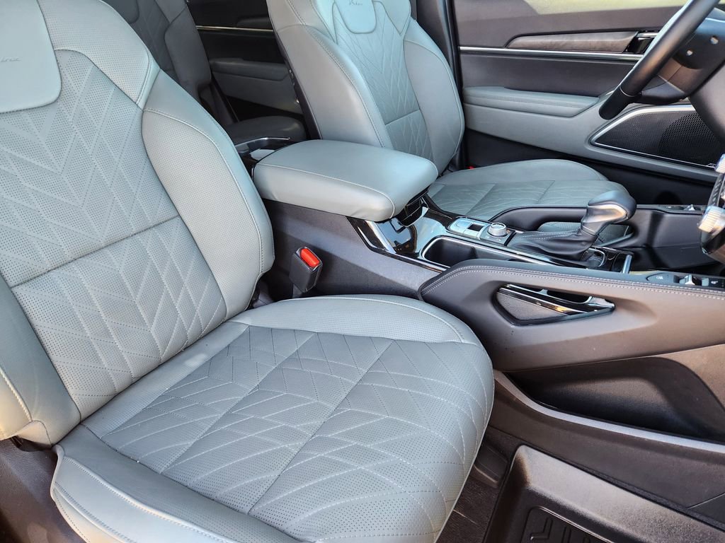 Certified 2024 Kia Telluride SX Prestige X-Line image 15