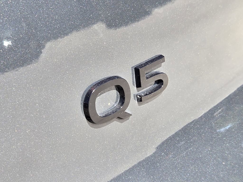 Certified 2025 Audi Q5 Premium Plus image 15