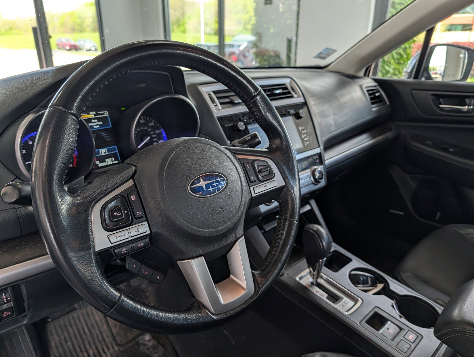 Used 2015 Subaru Legacy 2.5i Limited AWD/4WD image 9