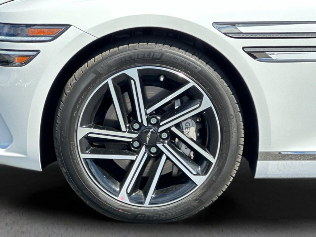 New 2026 Genesis G80 2.5T Advanced image 25