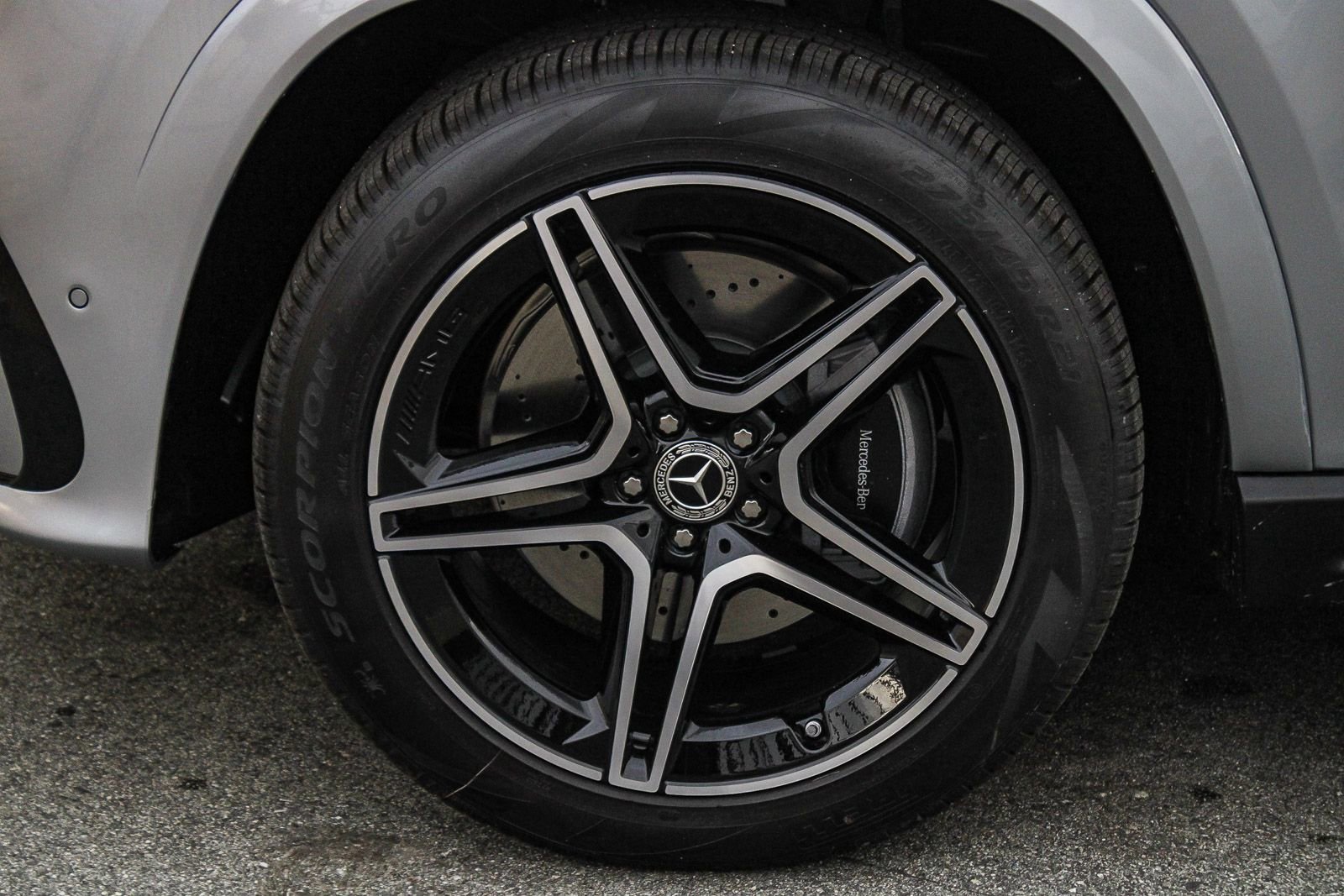 New 2026 Mercedes-Benz GLS 450 4MATIC image 11