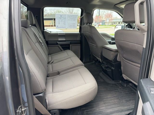 Used 2015 Ford F150 XLT w/ Equipment Group 302A Luxury AWD/4WD image 9
