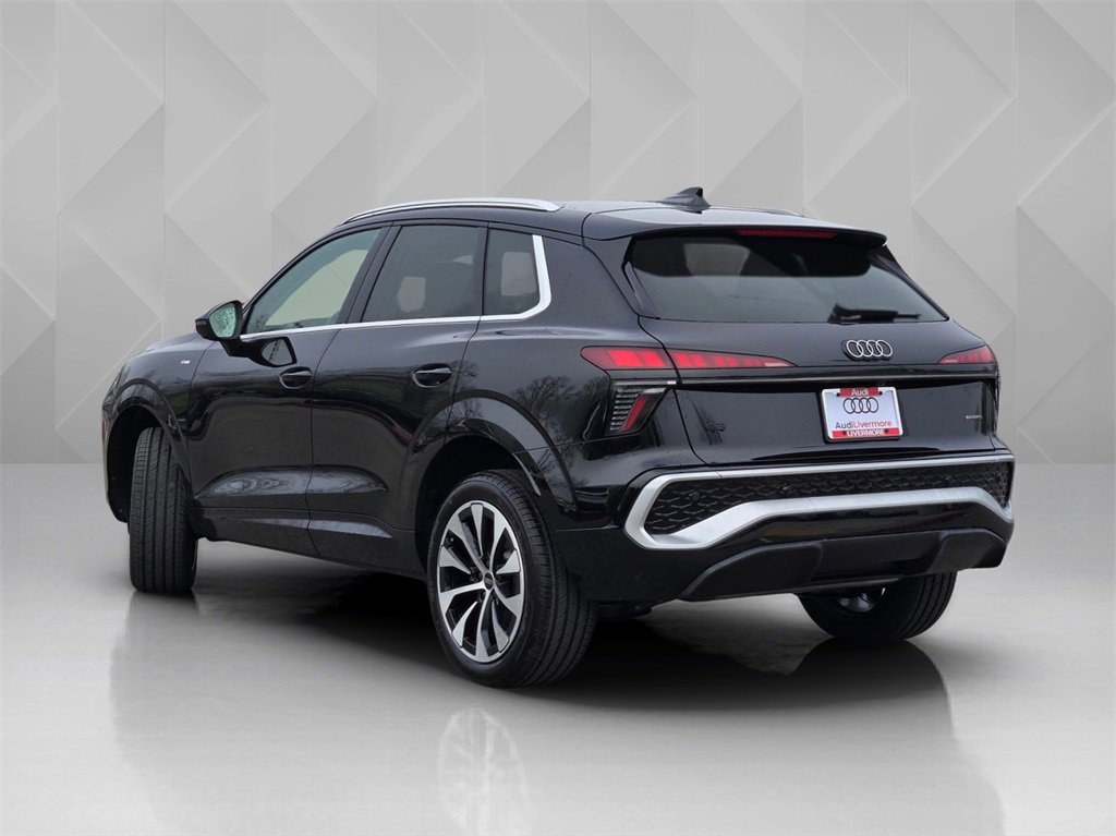 New 2026 Audi Q3 quattro 2.0T image 4