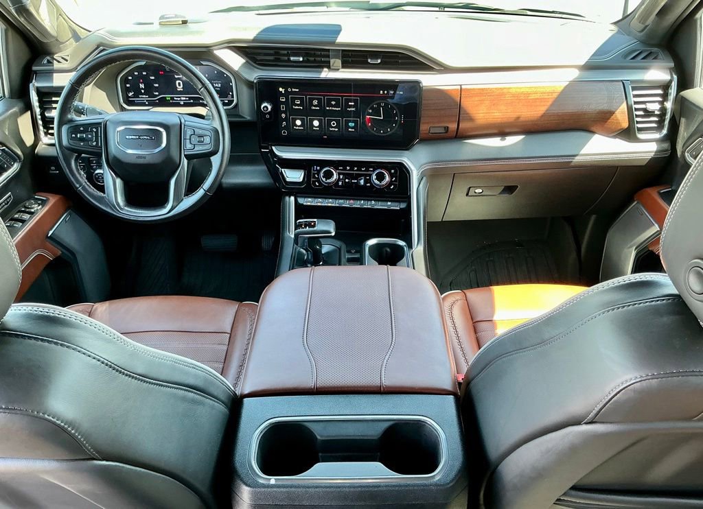 Used 2023 GMC Sierra 1500 Denali Ultimate AWD/4WD image 35
