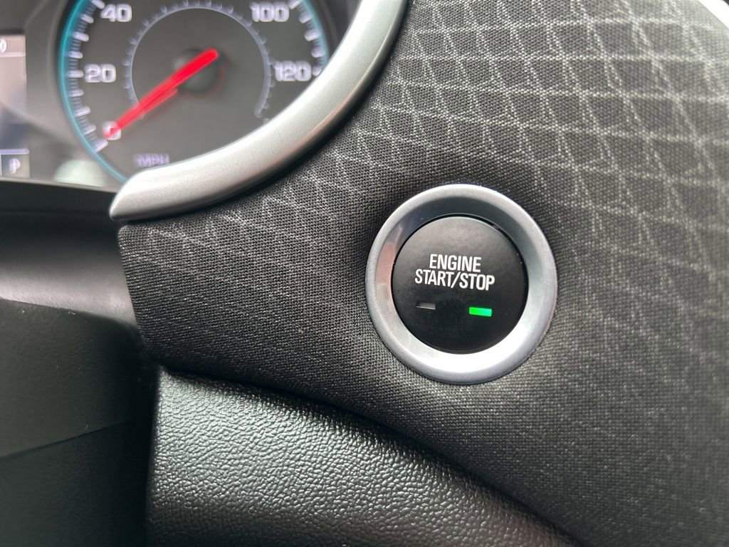 Used 2025 Chevrolet Malibu LT image 22