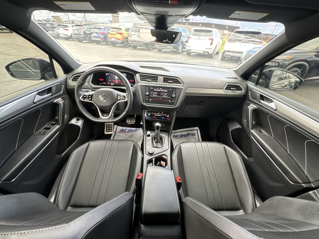 Used 2022 Volkswagen Tiguan SE R-Line AWD/4WD image 21