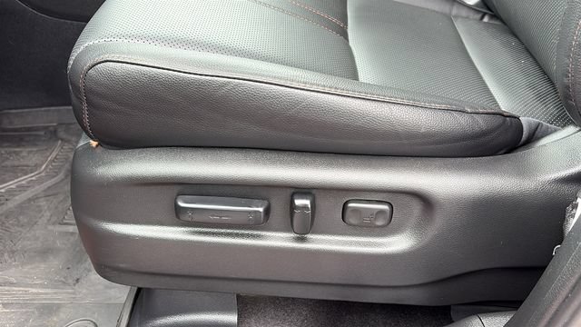 Used 2025 Honda Ridgeline TrailSport image 9