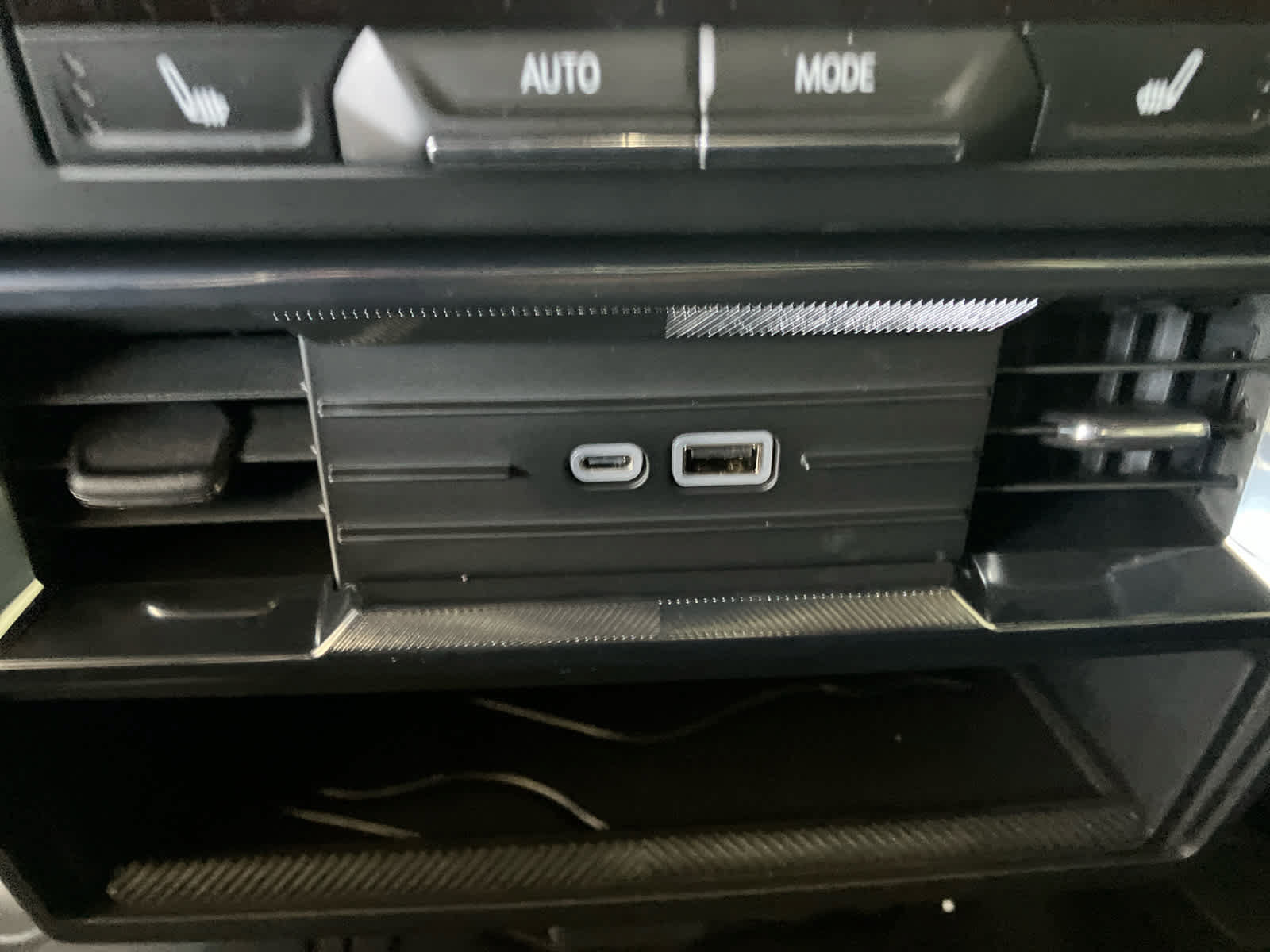 New 2026 GMC Hummer EV 4x4 Crew Cab image 29
