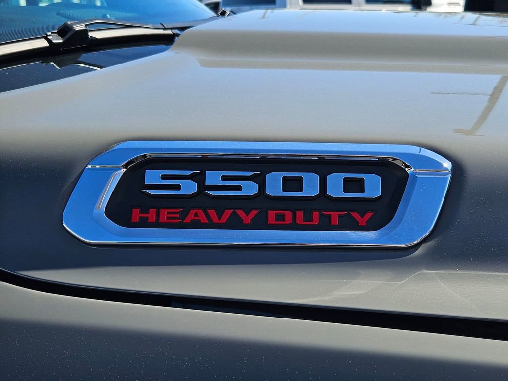 New 2026 RAM 5500 Tradesman AWD/4WD image 29
