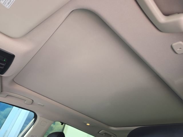 Used 2023 Nissan Rogue Platinum w/ Platinum Premium Package image 19