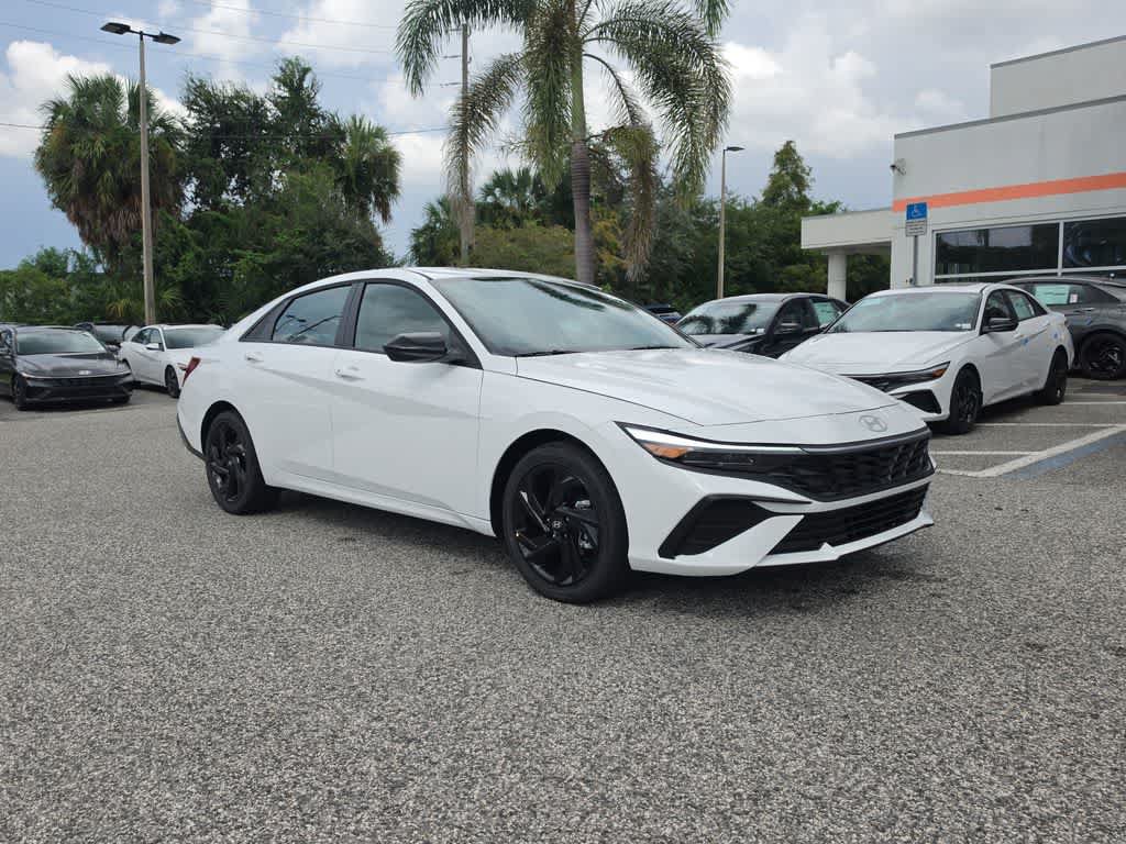 New 2026 Hyundai Elantra SEL Sport FWD image 9