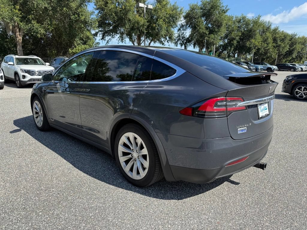 Used 2018 Tesla Model X 75D AWD/4WD image 14