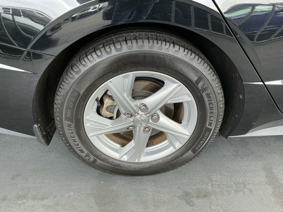 Used 2021 Hyundai Sonata SE w/ Cargo Package FWD image 27
