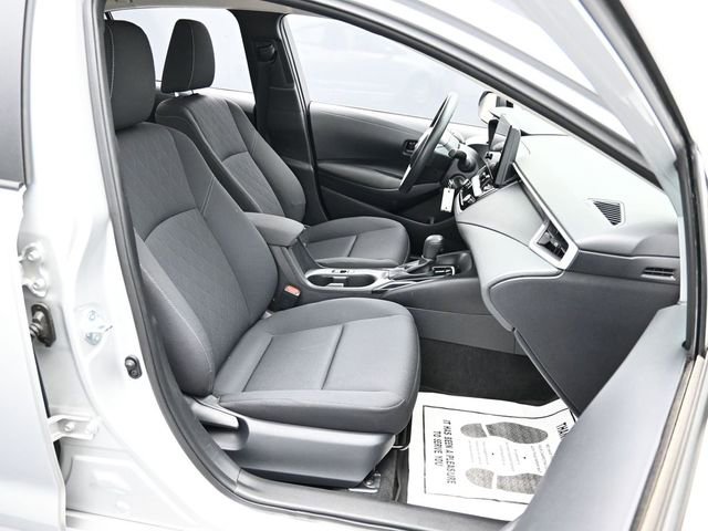Used 2024 Toyota Corolla LE FWD image 28