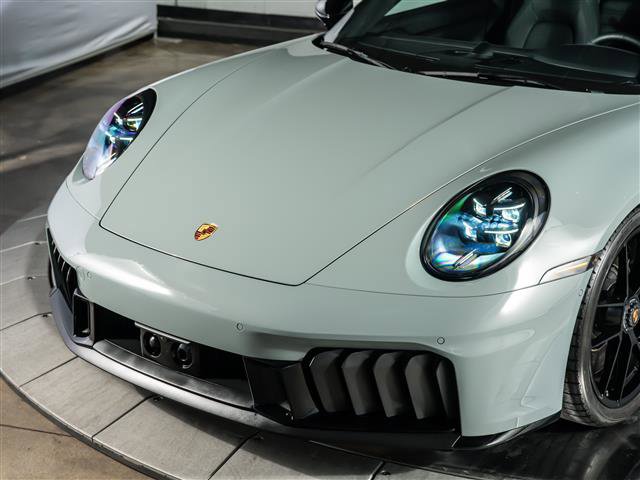 Certified 2025 Porsche 911 Carrera GTS RWD image 11