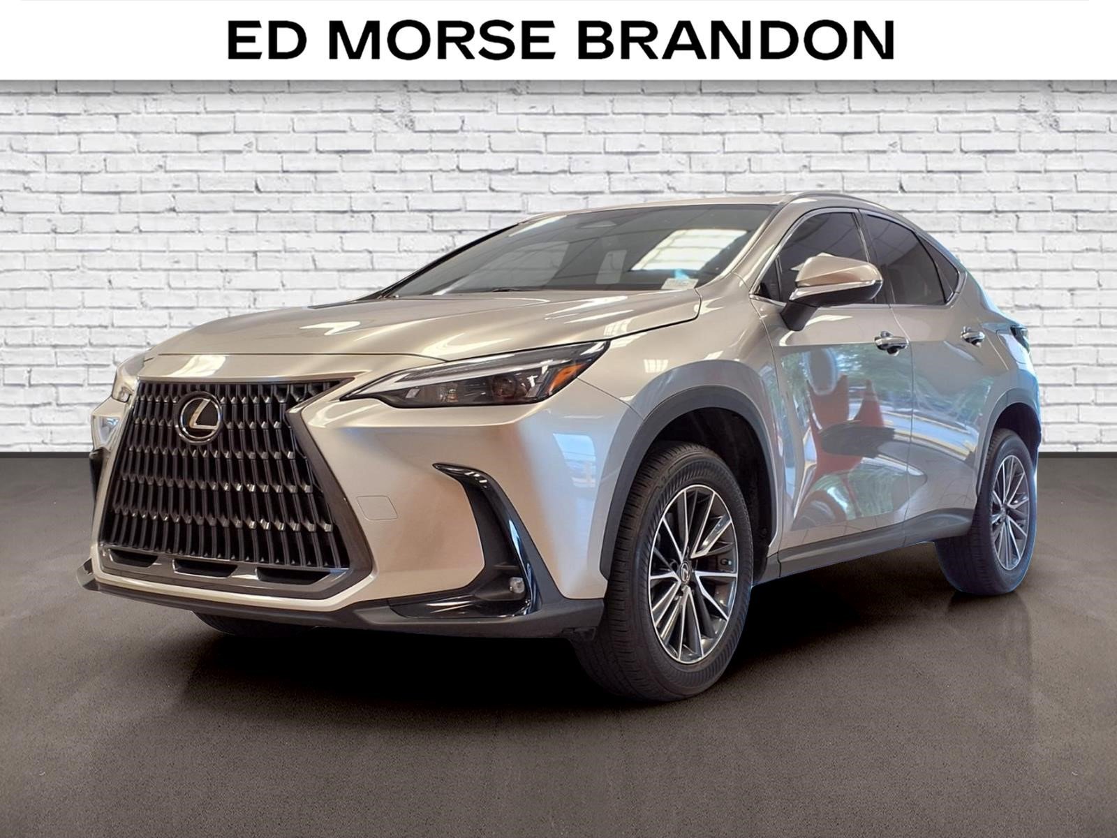 Used 2023 Lexus NX 250 FWD w/ Towing Package (2000 Lbs) image 1