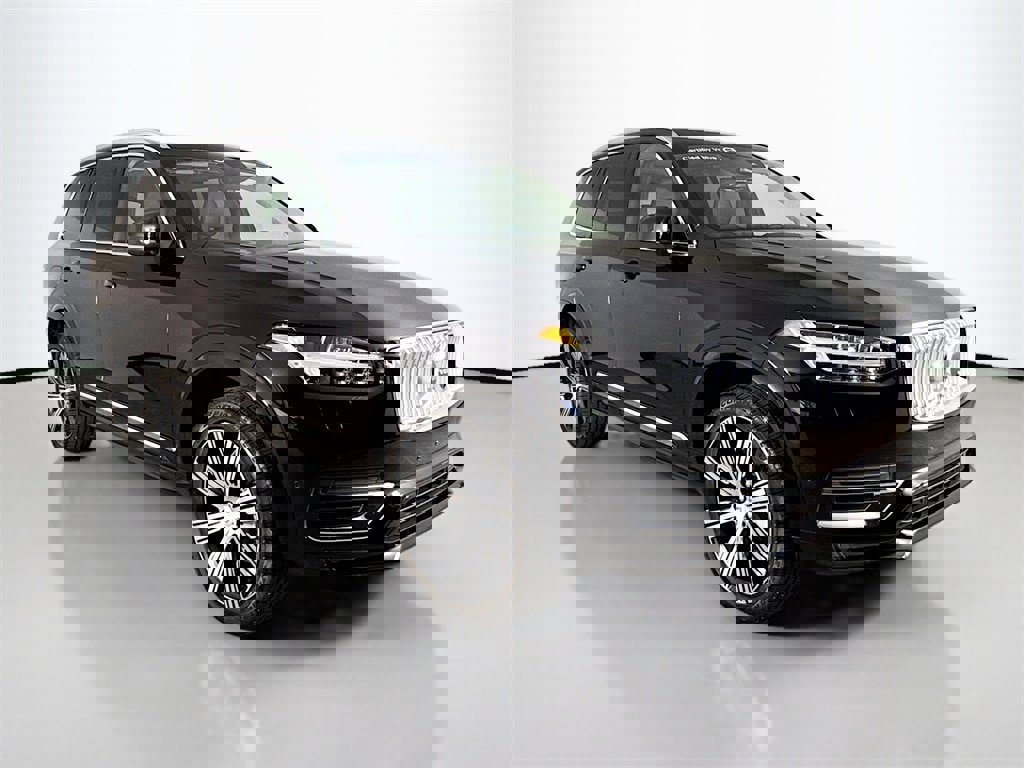 Certified 2025 Volvo XC90 B6 Plus w/ Protection Package Premier