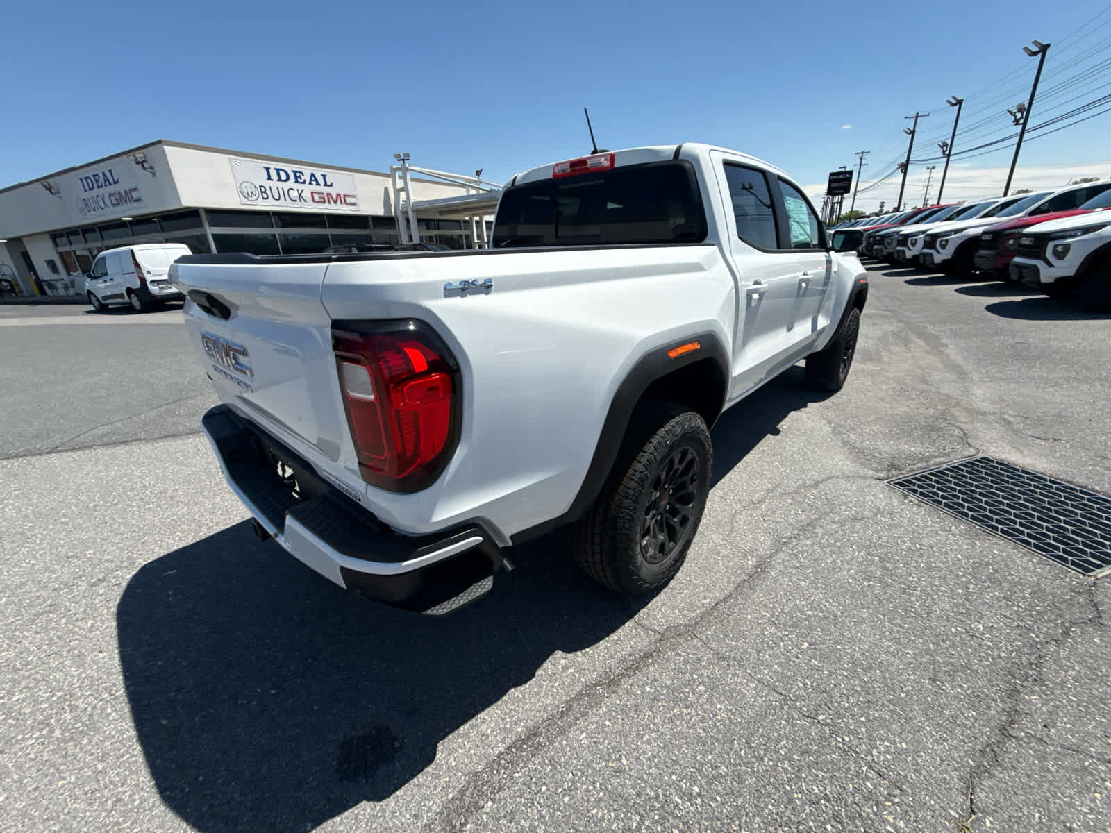 New 2026 GMC Canyon Elevation AWD/4WD image 9
