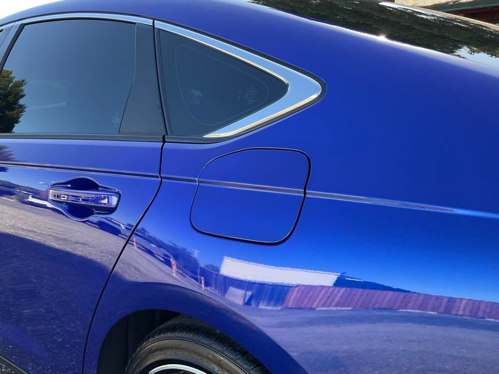 Used 2025 Honda Accord Sport image 11