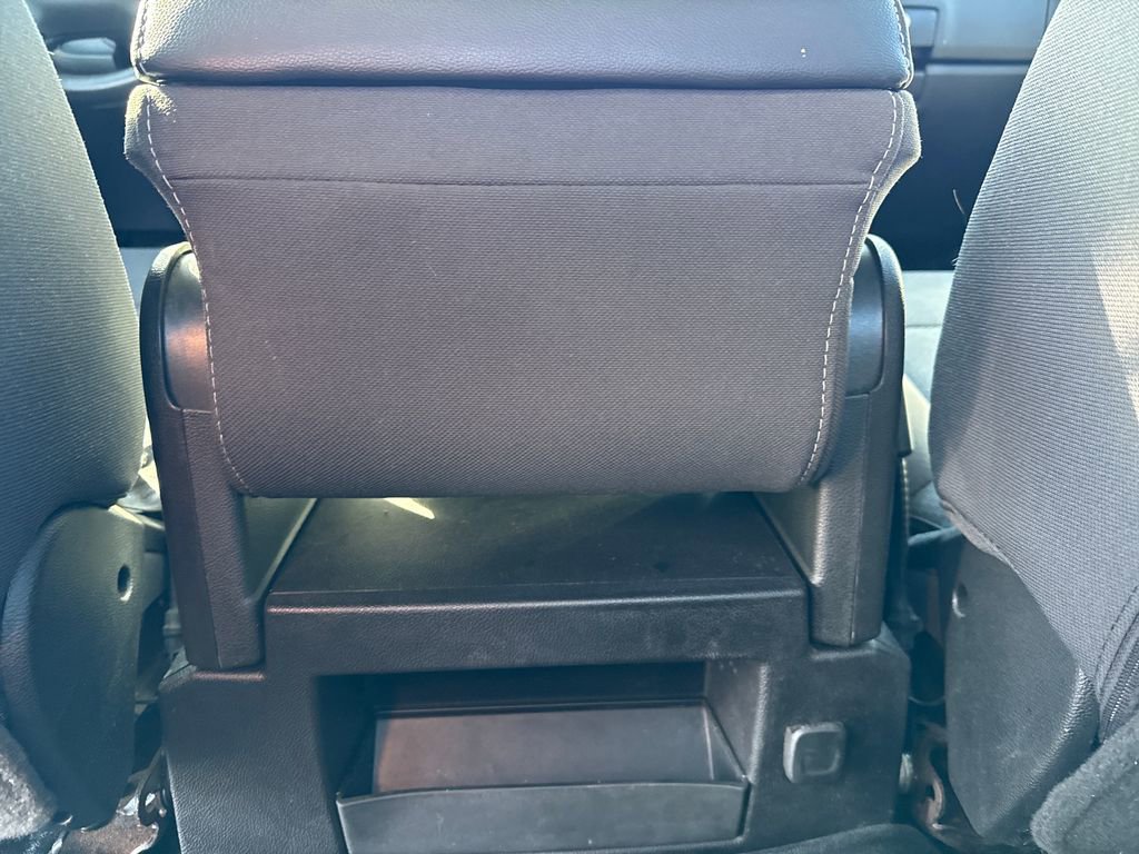 Used 2018 Chevrolet Silverado 1500 LT w/ All Star Edition image 33