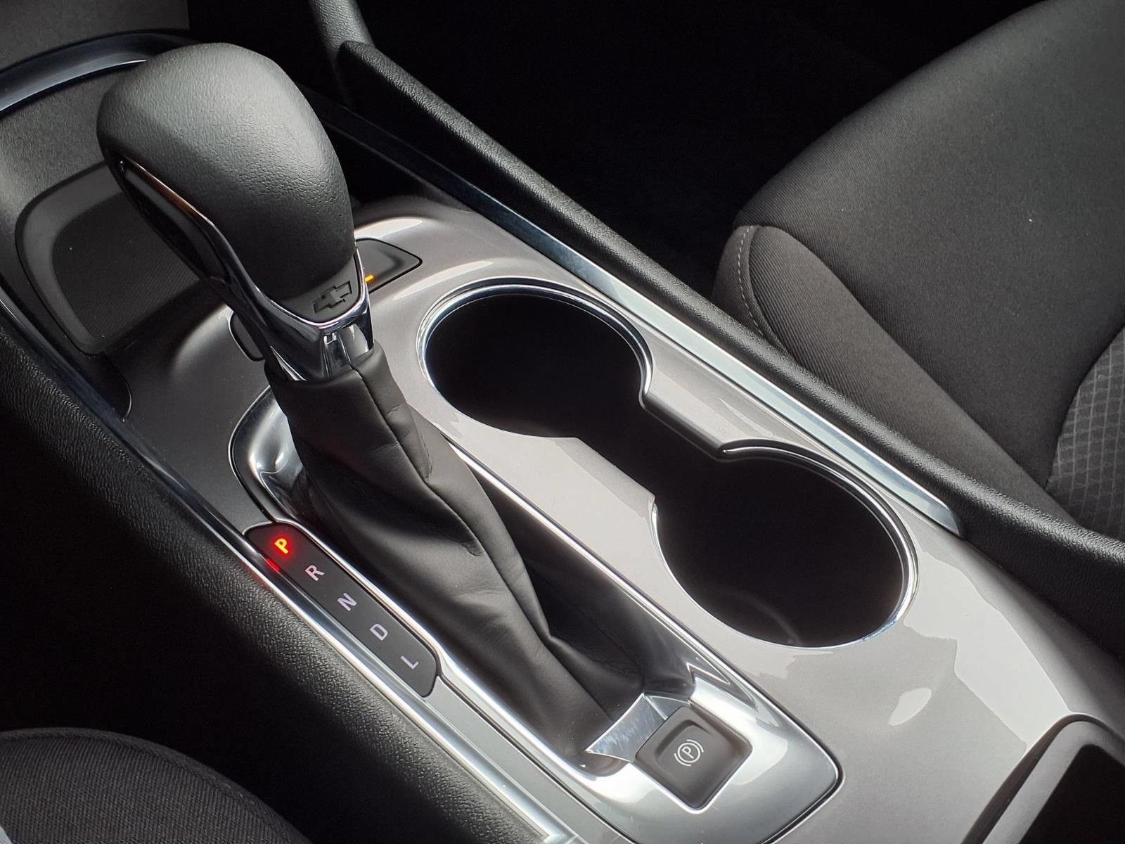 Used 2024 Chevrolet Malibu LT FWD image 24