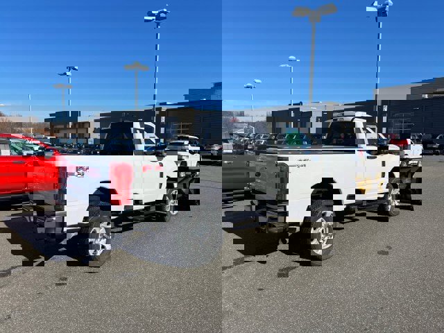 New 2024 Ford F350 XLT w/ FX4 Off-Road Package image 5