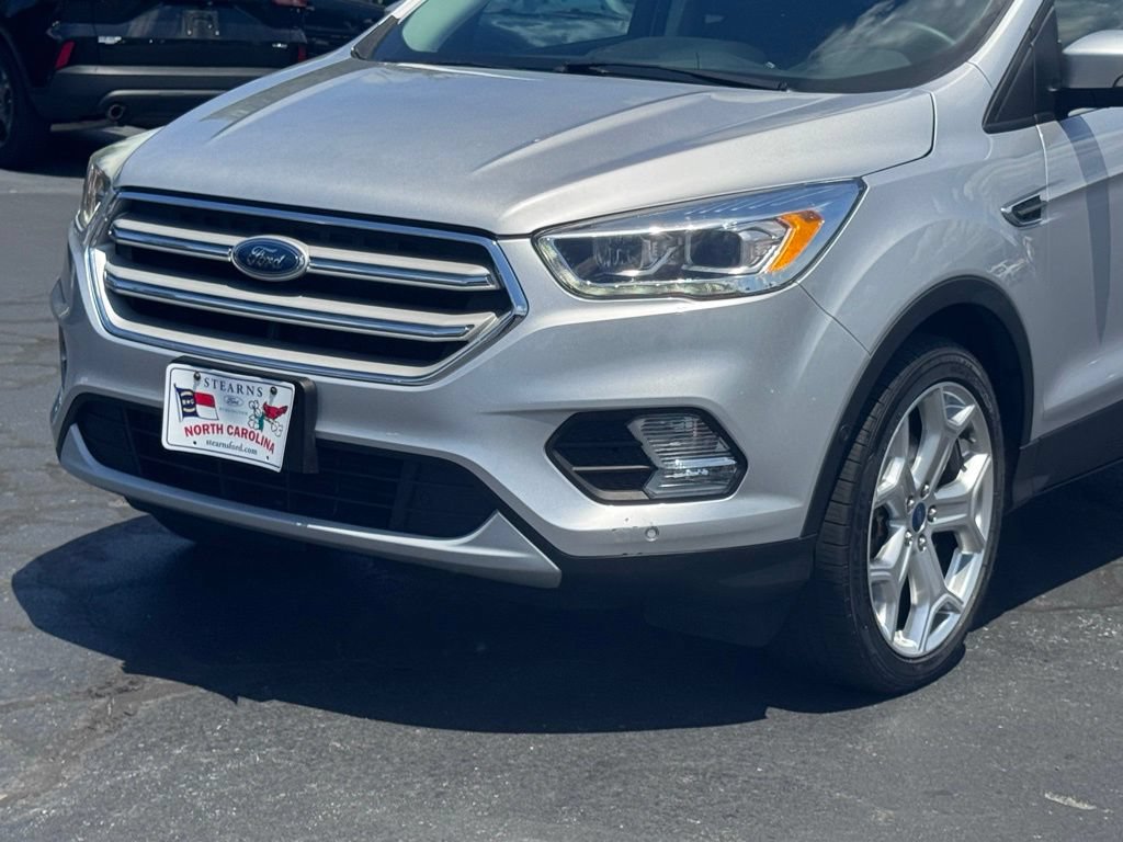 Used 2019 Ford Escape Titanium AWD/4WD image 37
