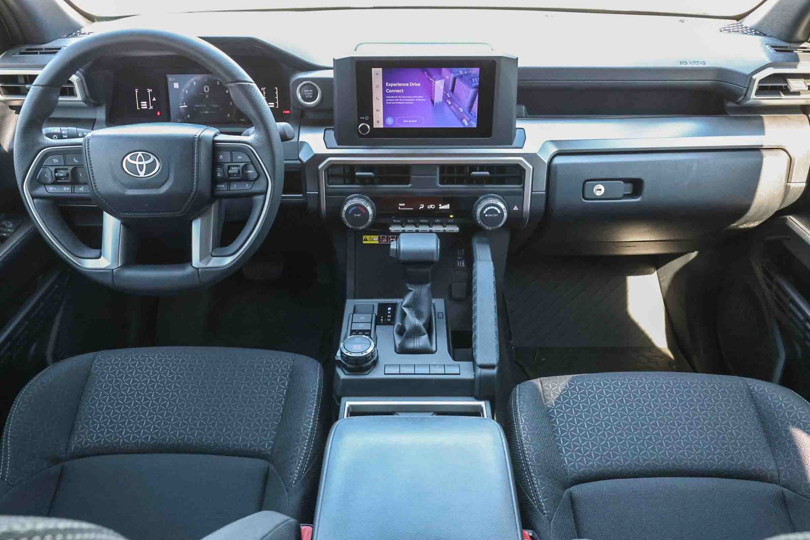 New 2026 Toyota 4Runner SR5 AWD/4WD image 2