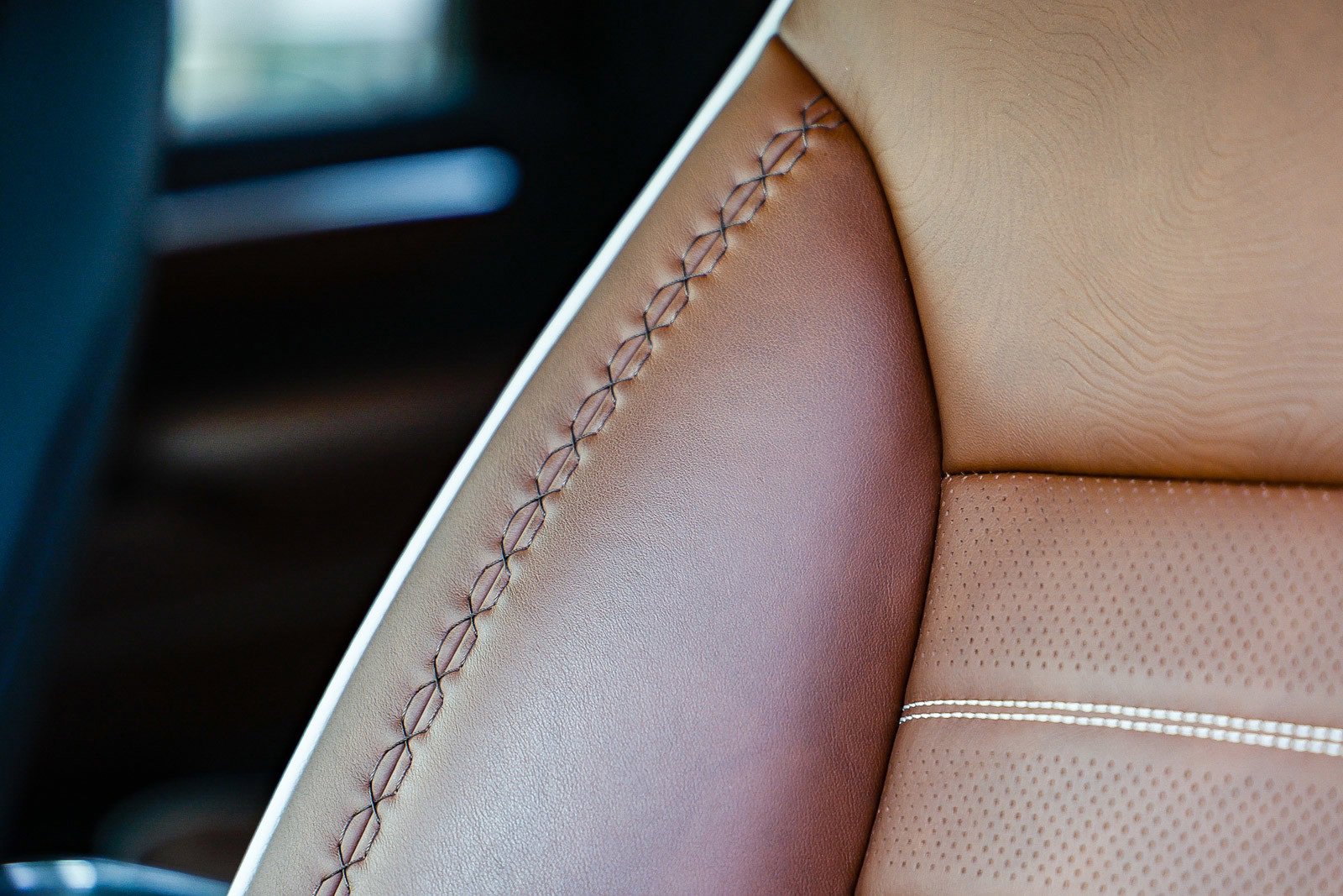 Used 2024 GMC Sierra 3500 Denali Ultimate image 26