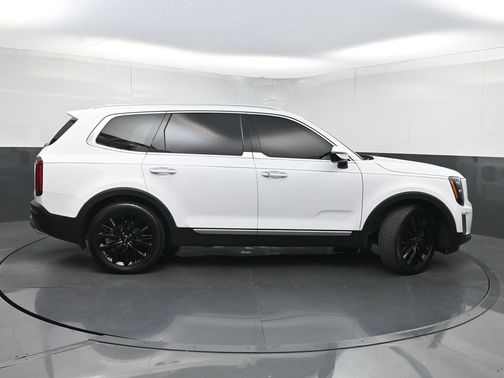 Used 2022 Kia Telluride SX w/ Towing Package FWD image 48