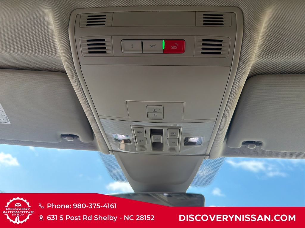 Used 2020 Volkswagen Tiguan SEL AWD/4WD image 29