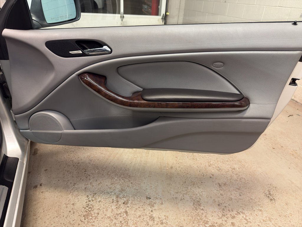 Used 2004 BMW 330Ci Convertible image 20