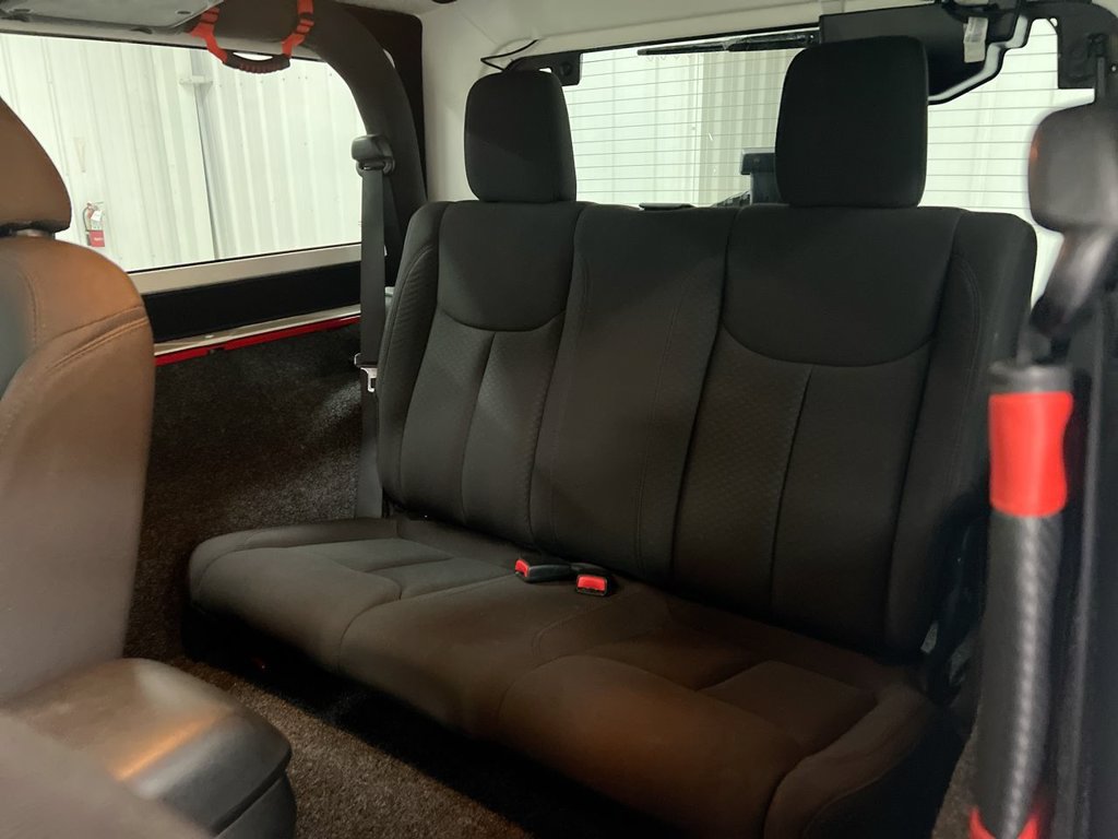 Used 2015 Jeep Wrangler Sport AWD/4WD image 21