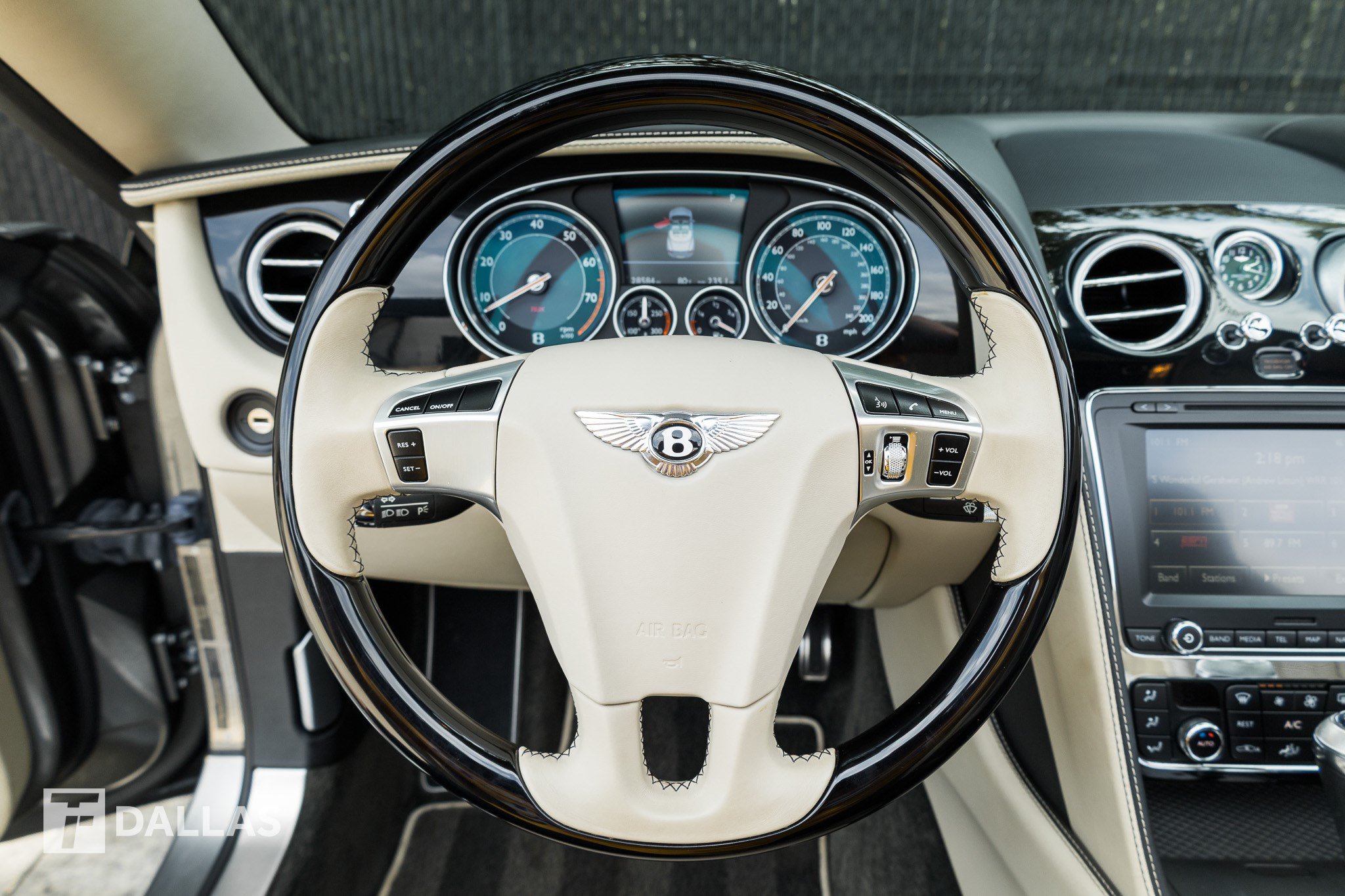 Used 2015 Bentley Continental GT AWD/4WD image 24