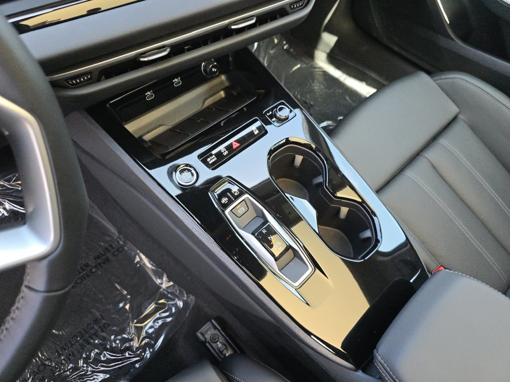 Used 2025 Audi A5 Premium Plus w/ Premium Plus AWD/4WD image 31