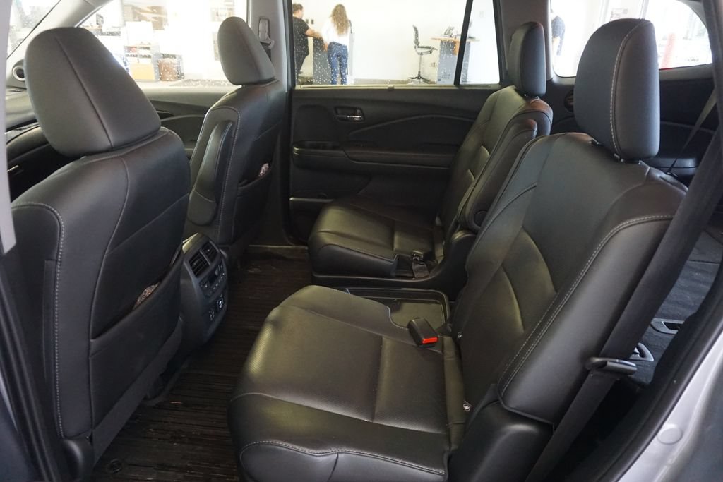 Used 2022 Honda Pilot Elite image 24