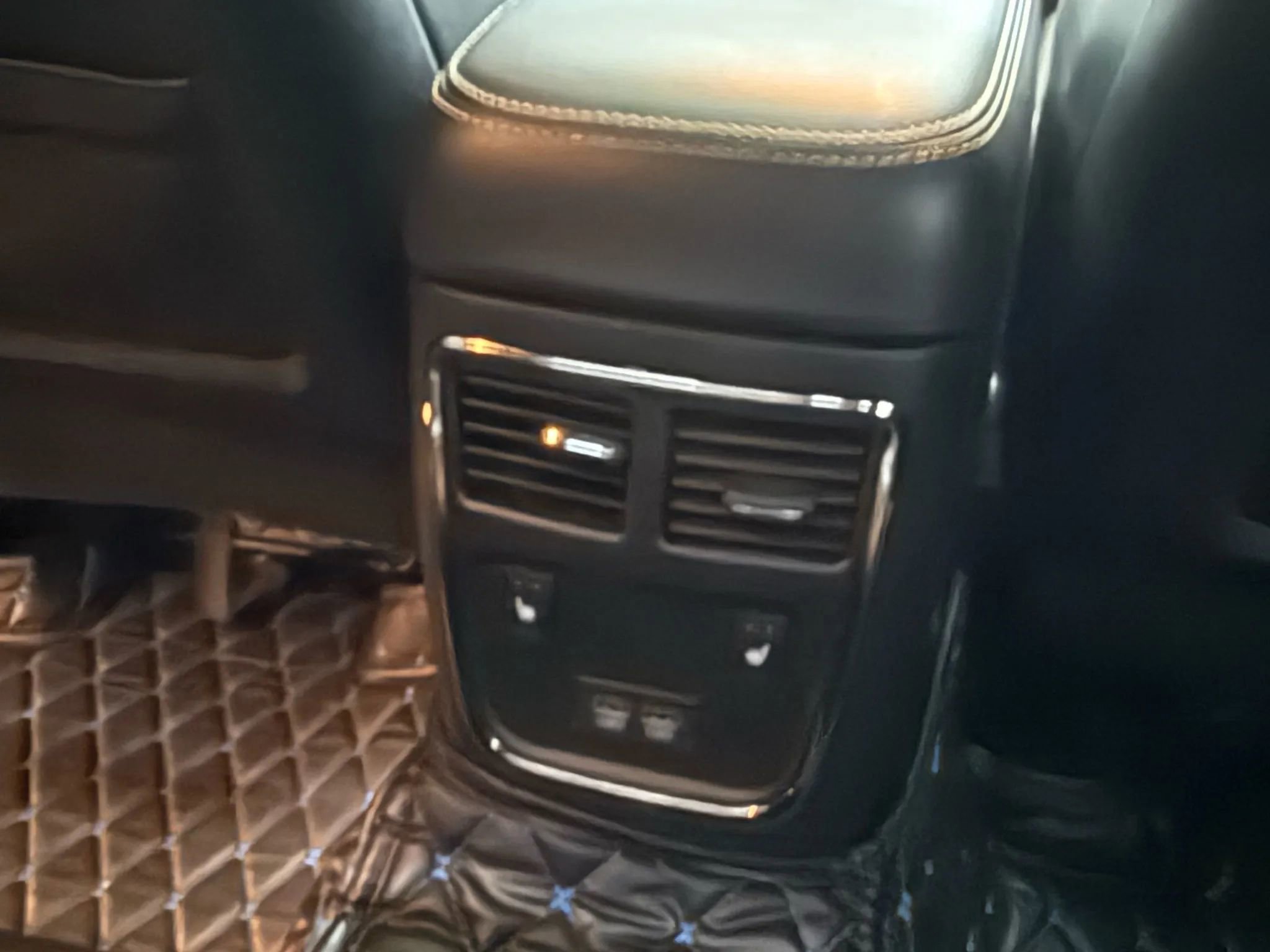 Used 2022 Dodge Charger SRT Hellcat w/ Harman/Kardon Audio Group image 40