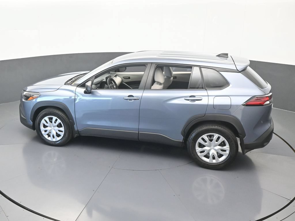 Used 2026 Toyota Corolla Cross L FWD image 40