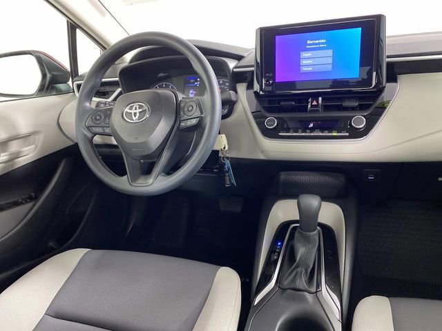 Used 2025 Toyota Corolla LE image 13