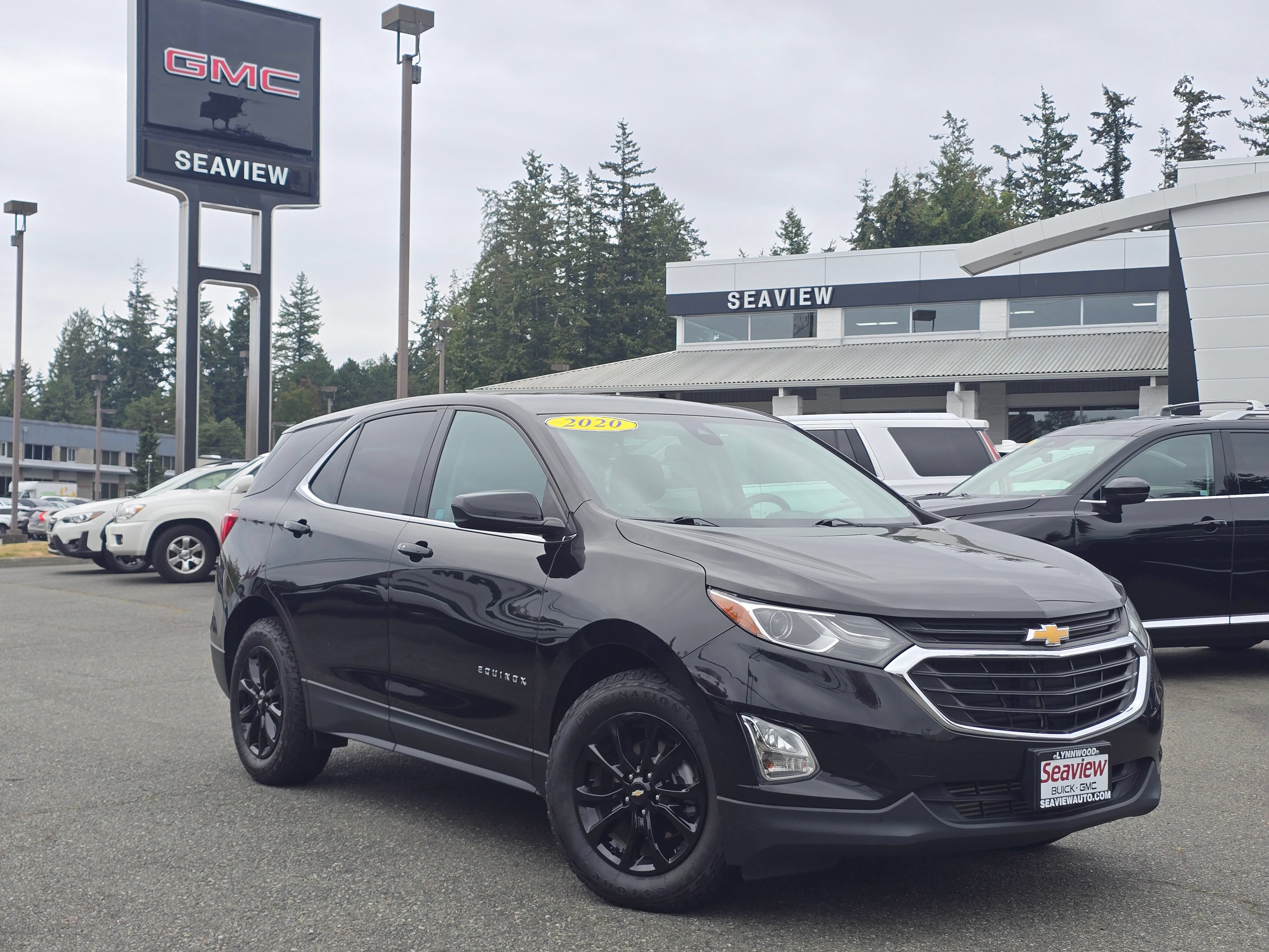 Used 2020 Chevrolet Equinox LT FWD image 1