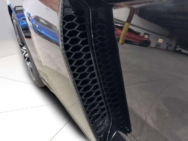 Used 2017 Audi R8 V10 w/ Carbon Exterior Package image 48